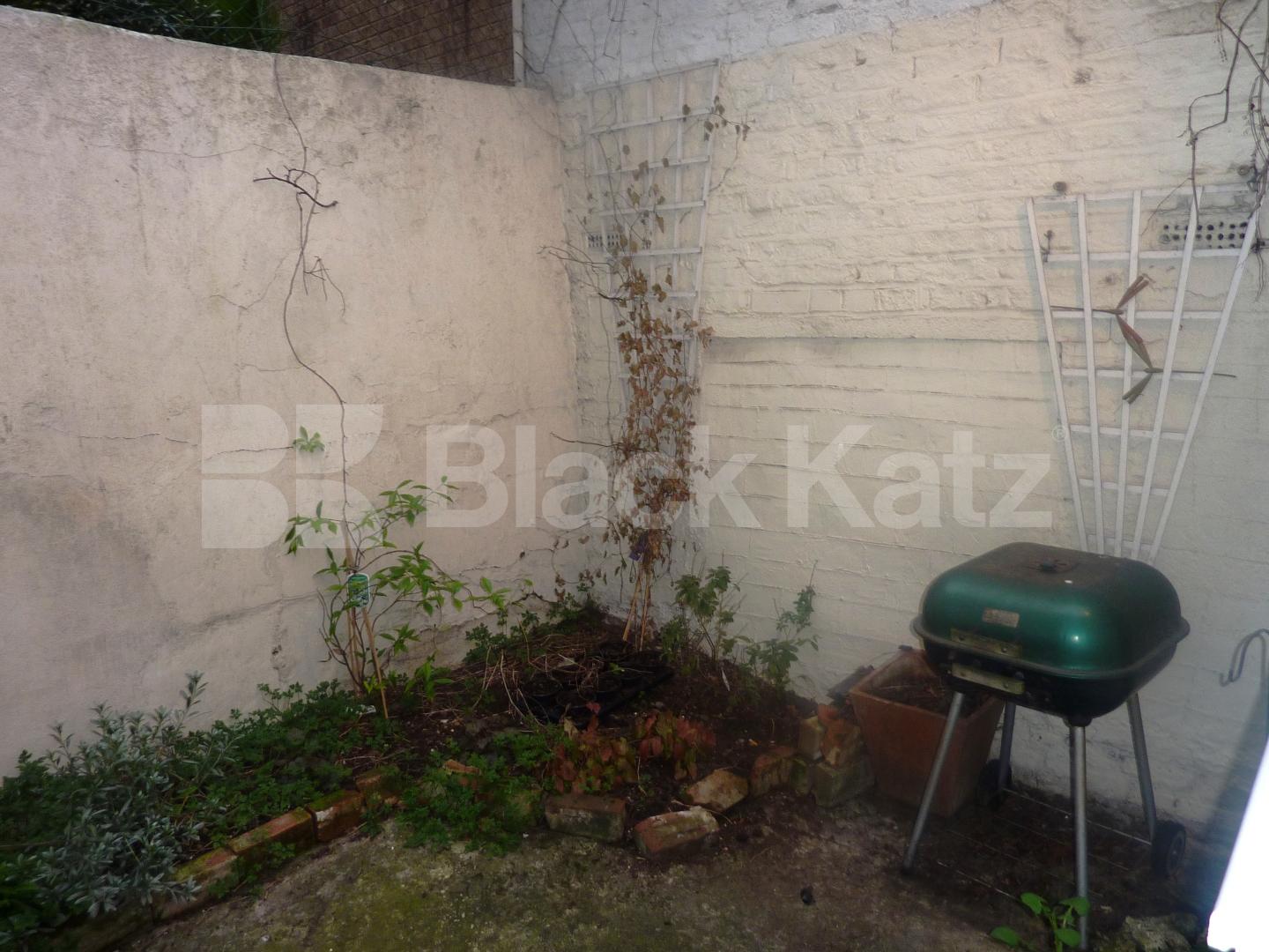 			NEW INSTRUCTION, 1 Bedroom, 1 bath, 1 reception Flat			 Basing Street, POTOBELLO RD /NOTTING HILL